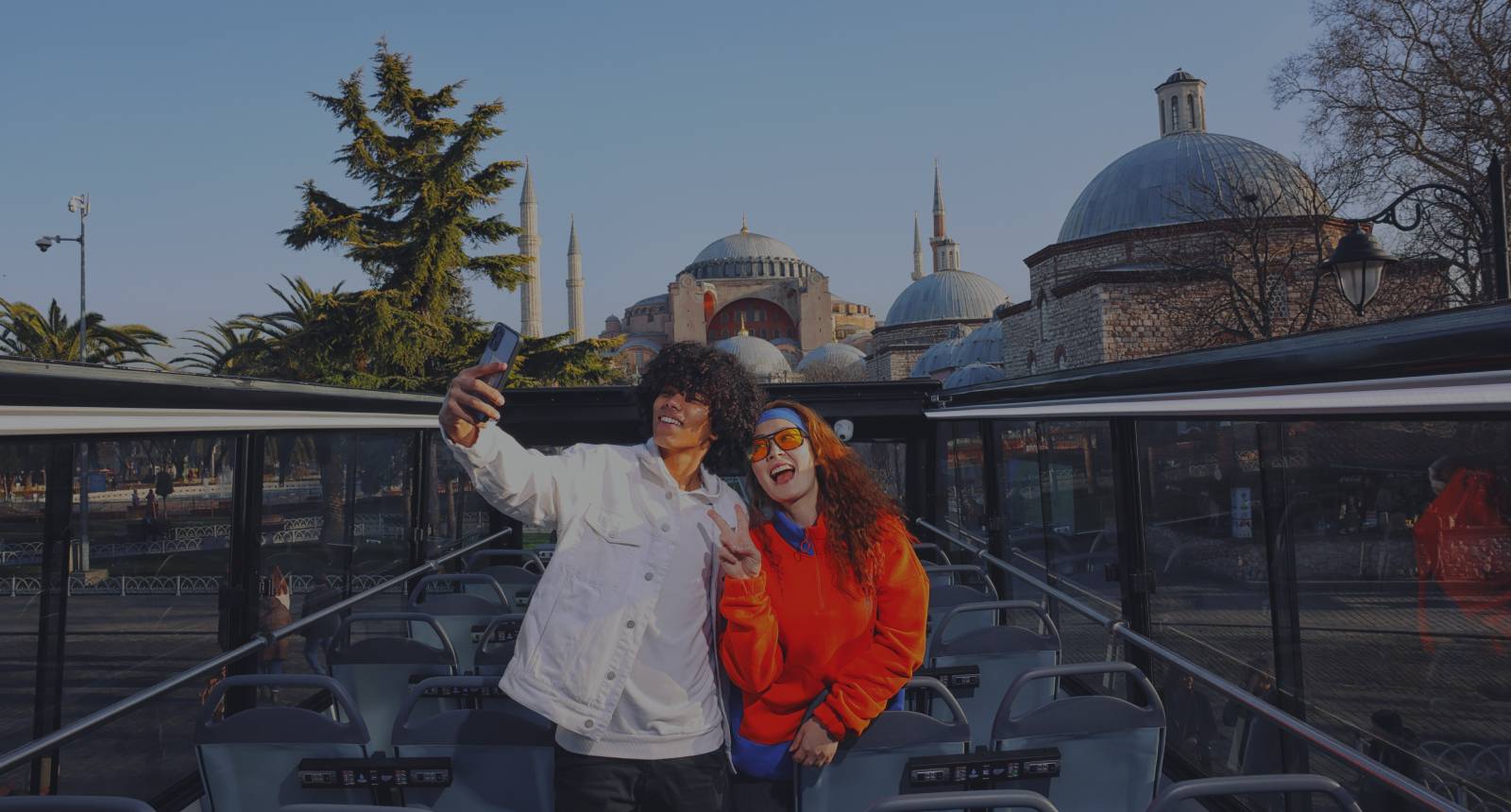 tourist bus istanbul